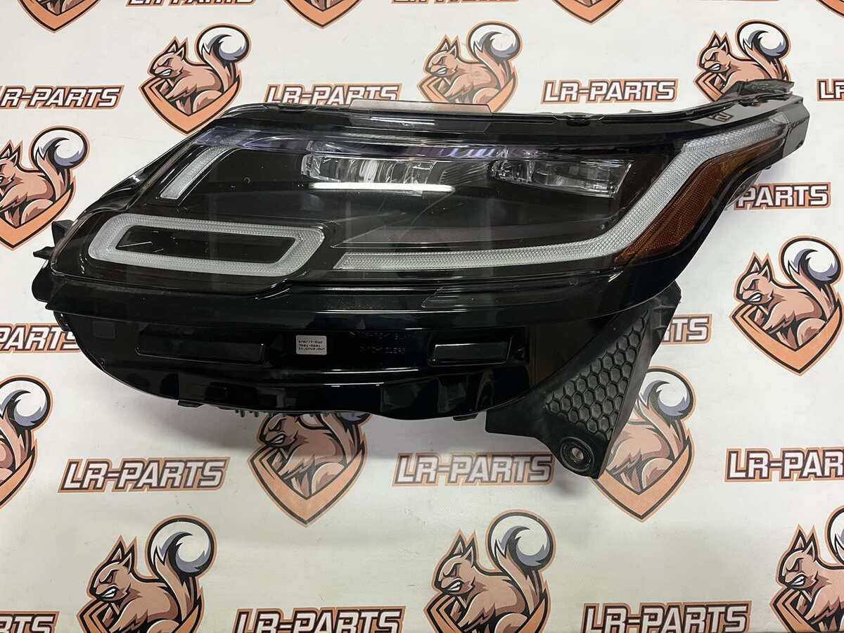 LR109022 Headlight left MID Premium USA Range Rover Velar L560 (2018-) used